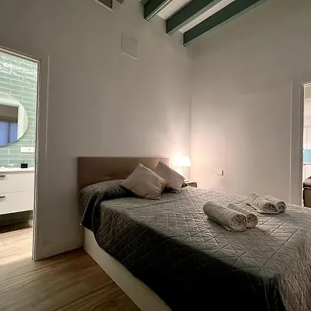 Auxiliadora Luxury Apartment Seville Exterior photo